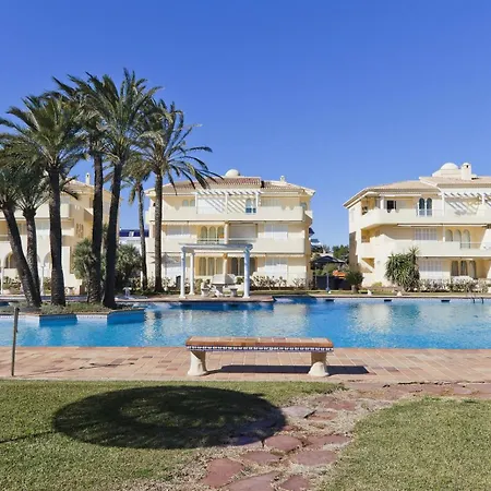 Апартаменты 106 Playa Dorada J-1 *