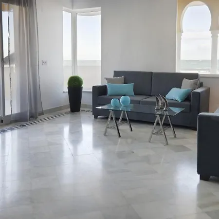 Апартаменты 106 Playa Dorada J-1 *