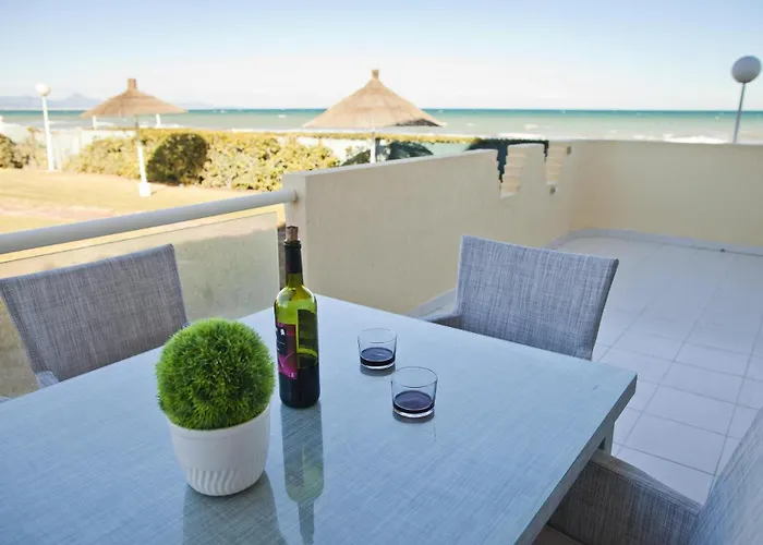 106 Playa Dorada J-1 *